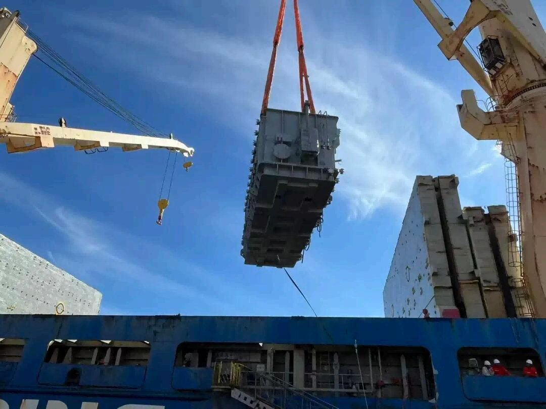 Two 128-Ton Transformers Set Sail for Africa: Why Every Heavy Lift Is a Test of Skill and Responsibility